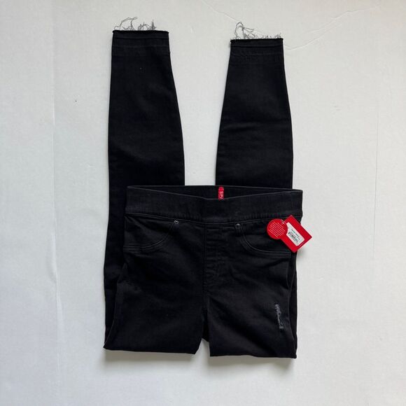 Spanx Vintage Black Distressed Skinny Jeans Size
20213R X-Small NWT - Picture 3 of 9